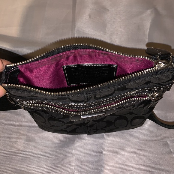 Coach Messenger Purse - Picture 4 of 5